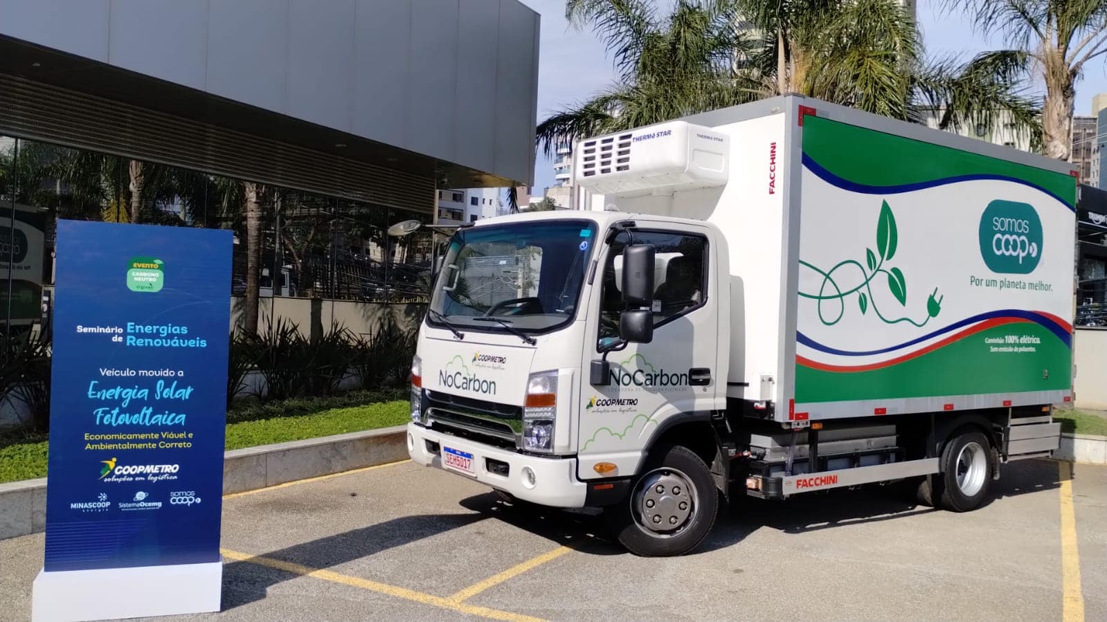 Combate ao aquecimento global: cooperativa mineira investe em caminhão de transporte de carga elétrico 