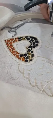 Famosos descobrem moda sustentável feita por cooperativas 